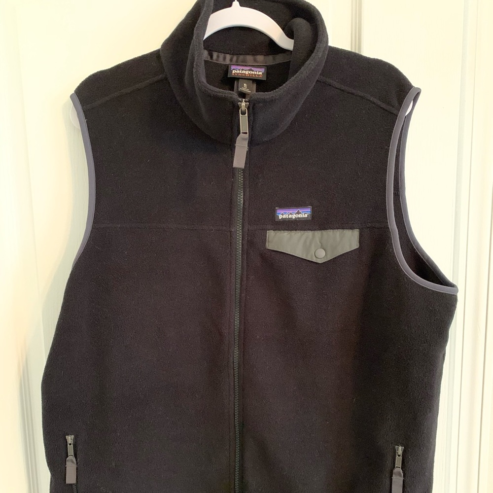 Men’s Patagonia extra large black vest